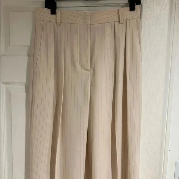THE FRANKIE SHOP NWT Tansy Fluid Pleated Trousers Pants Beige Stripe Pinstripe M